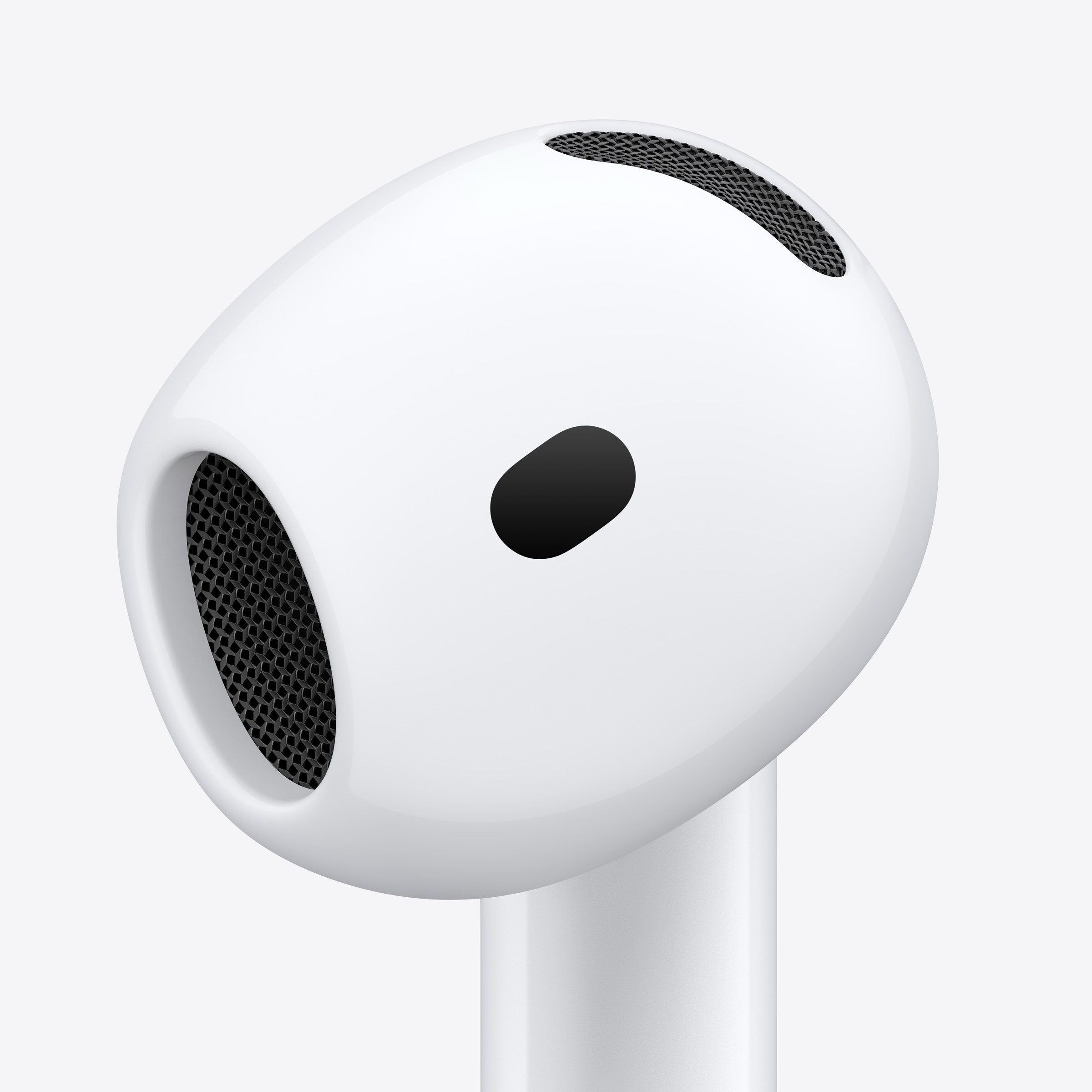 AirPods 5 в ухе &mdash; открытая посадка без амбушюр