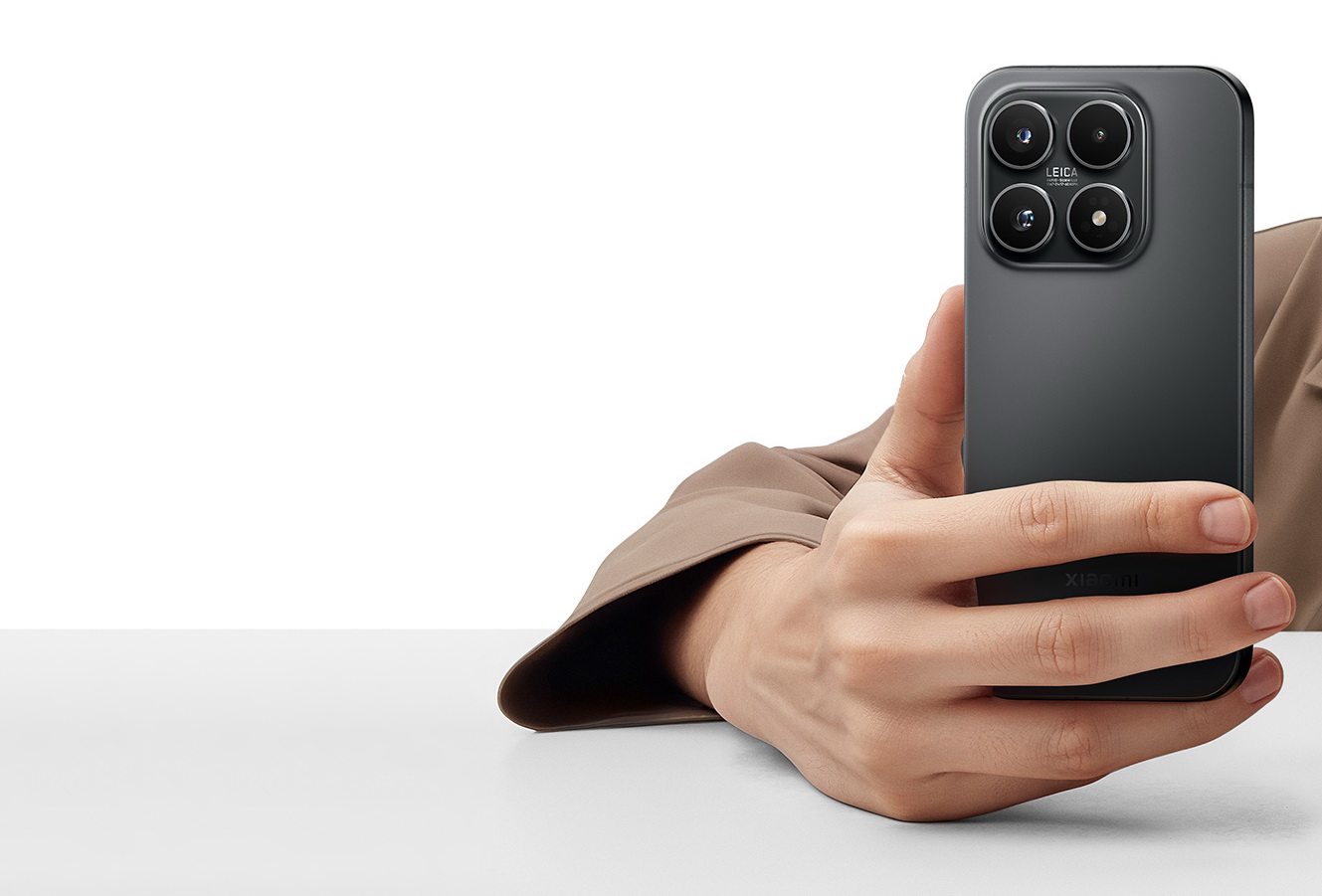 Xiaomi 17 Black &mdash; купить флагман с камерой Leica, 50МП и 6330mAh