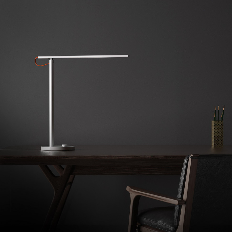 Настольная лампа Xiaomi Mi Smart LED Desk Lamp 1S
