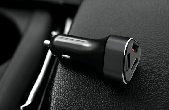 Автомобильное зарядное устройство ACD-Power C233