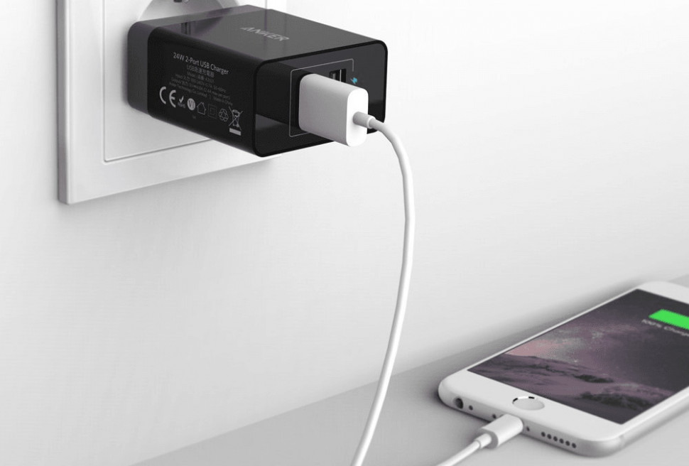 Сетевое зарядное устройство Anker PowerPort 2