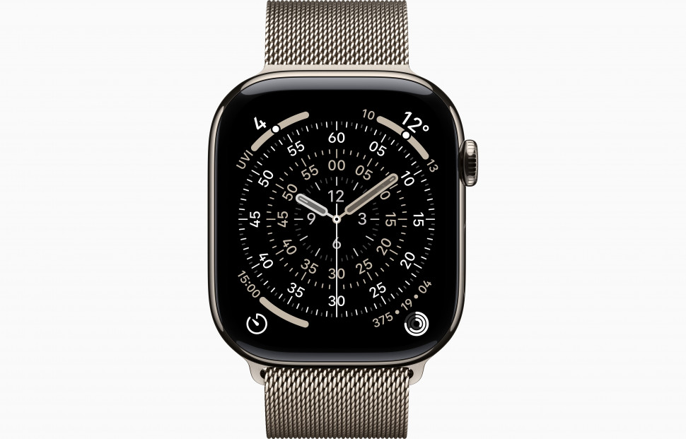 Apple Watch Series 11 46mm Natural Titanium Case with Milanese Loop Natural (S/M, 130-180mm)